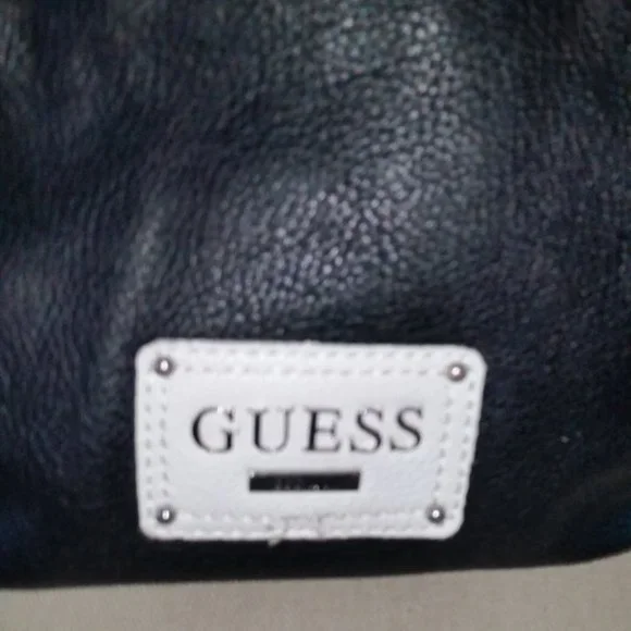 Guess white and black shoulder bag - Picture 2 of 7